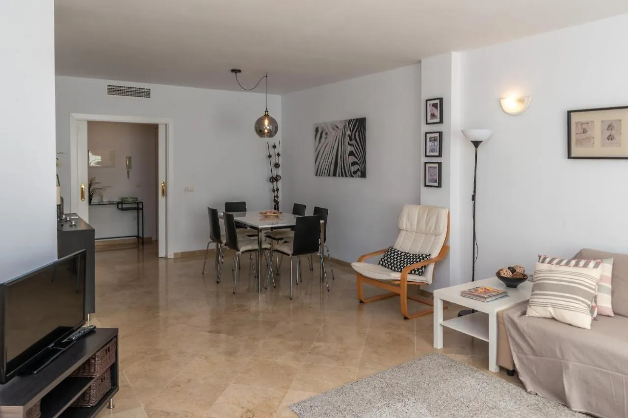 Apartment Relaxing Retreat In Princess Park Sitio de Calahonda