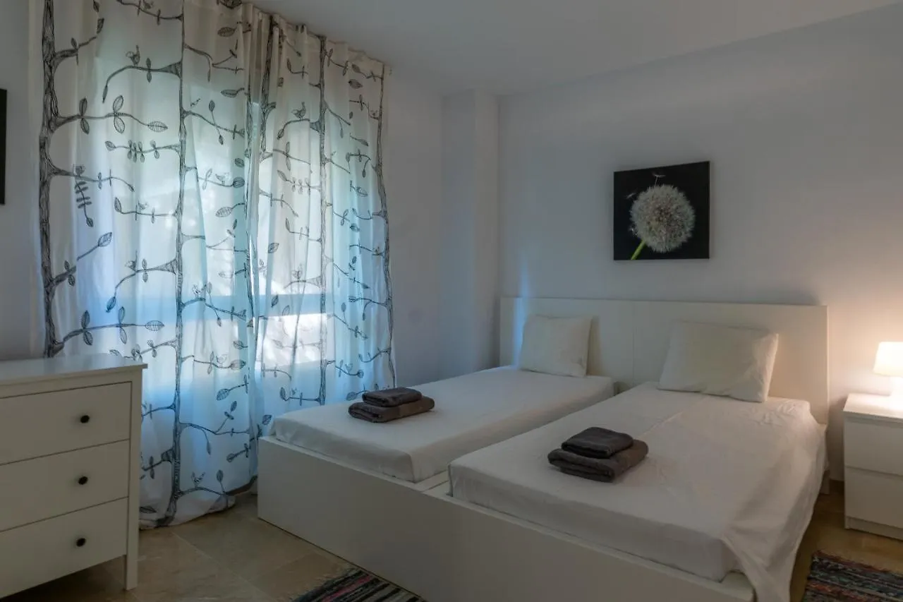 Relaxing Retreat In Princess Park Sitio de Calahonda 0*,