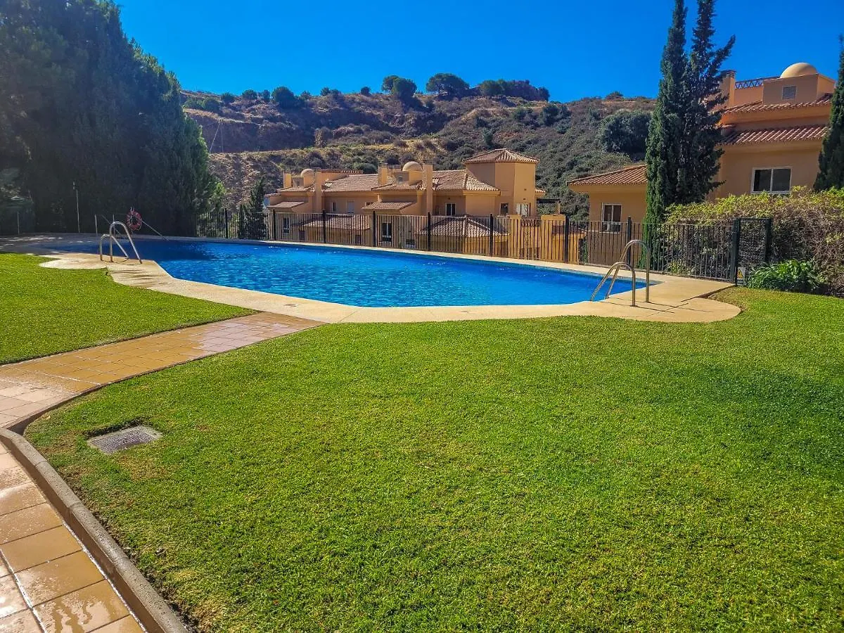 Relaxing Retreat In Princess Park Sitio de Calahonda